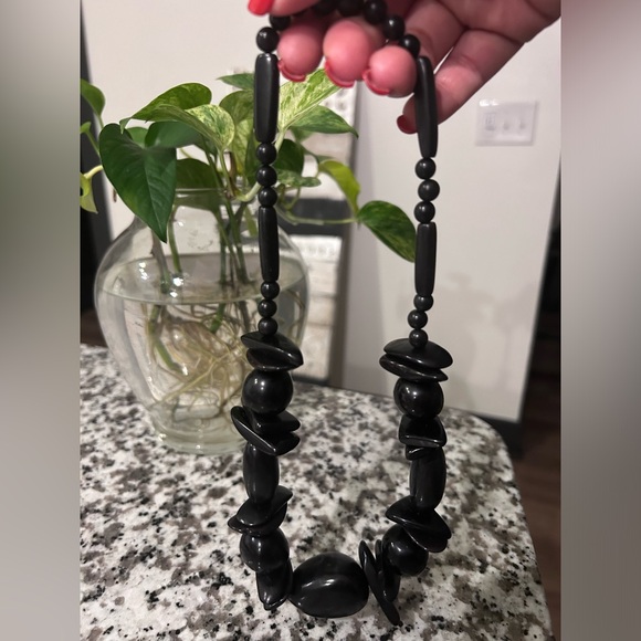 Tagua necklace - Picture 2 of 2